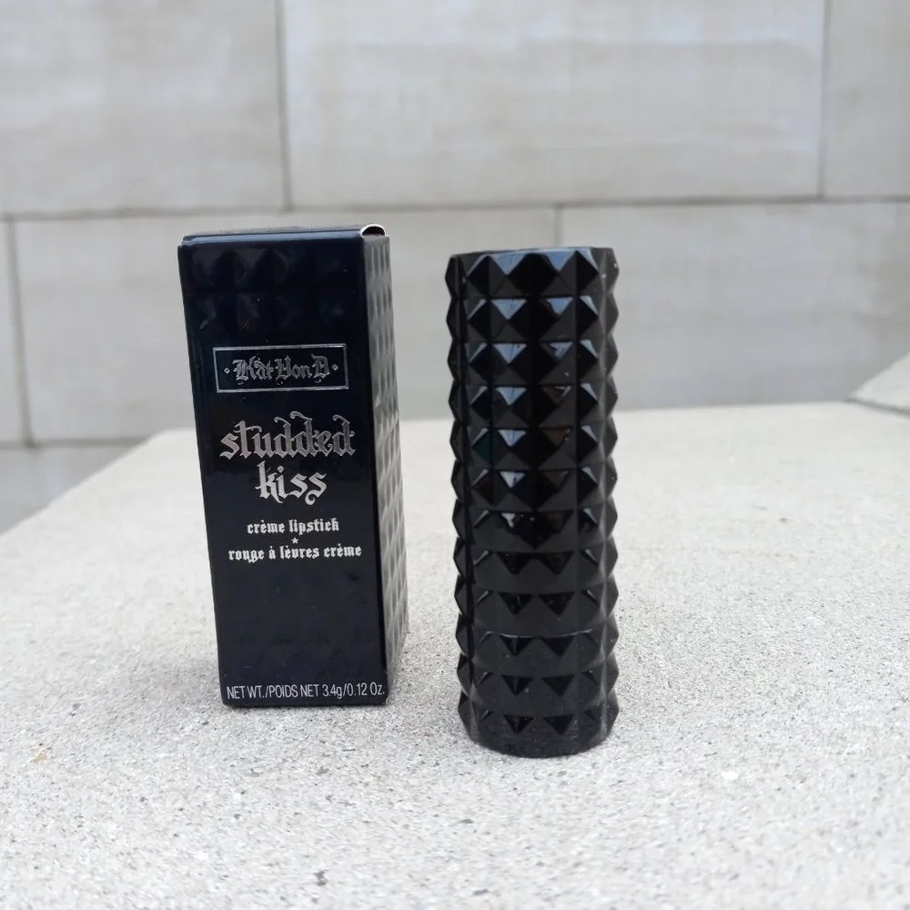 Kat Von D, KVD  Studded Kiss Creme Lipstick SLAYER (Black)  RETIRED  3.4 g NWB